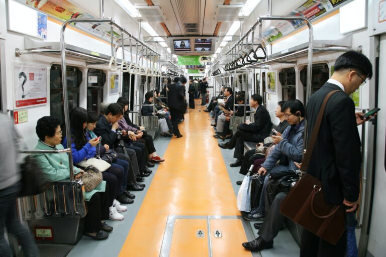 Korea Seoul metro Sampajano Anizza shutterstock 183837332 RFE