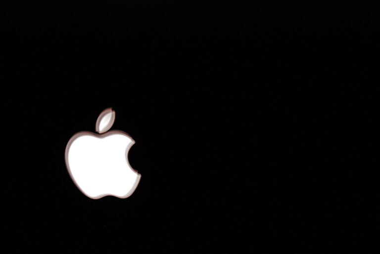 Apple logo scaled