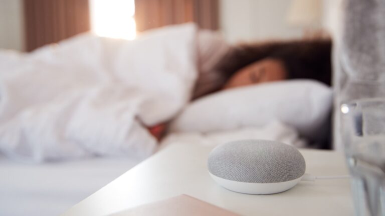 smart speaker sleeping 2