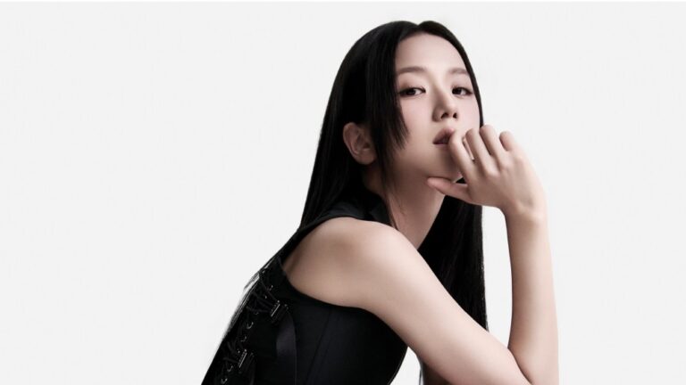 PRIO 1 Lady Dior x Jisoo shot by Bibi Borthwick SP1 copy